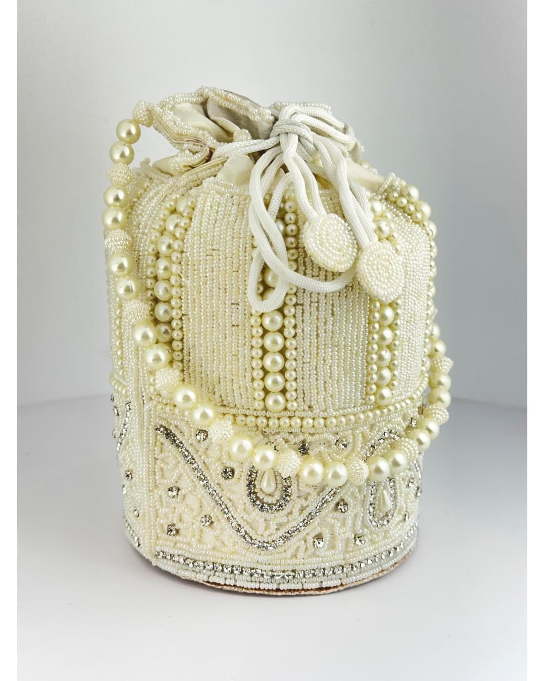 Luxury Handcrafted White Pearl Beaded Potli Bag – Elegant Bridal Wedding & Party Drawstring Clutch Purse with Intricate Embellishments (BLACKLUXE CRAFTS)
