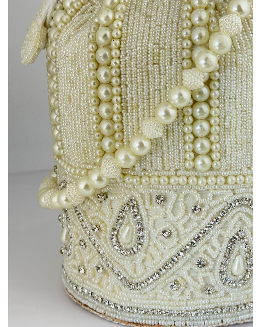 Luxury Handcrafted White Pearl Beaded Potli Bag – Elegant Bridal Wedding & Party Drawstring Clutch Purse with Intricate Embellishments (BLACKLUXE CRAFTS)