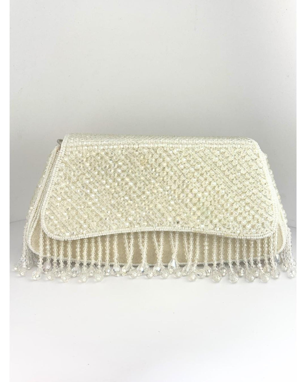Elegant White Beaded Clutch Bag with Crystal and Pearl Fringe – Luxury Bridal & Evening Purse for Women (BLACKLUXE CRAFTS)