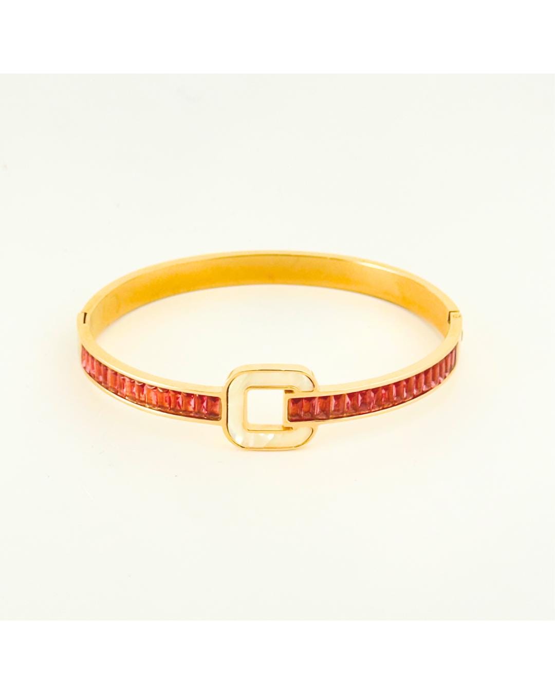 Elegant Gold-Plated Bangle Bracelet with Red Crystal Inlay and Buckle Design – Luxury Adjustable Fashion Jewelry for Women (BLACKLUXE CRAFTS)