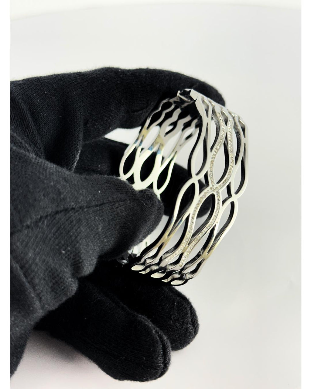 Elegant Silver Openwork Bangle Bracelet – Contemporary Cut-Out Design with Sparkling Accents | Modern Women’s Fashion Jewelry (BLACKLUXE CRAFTS)