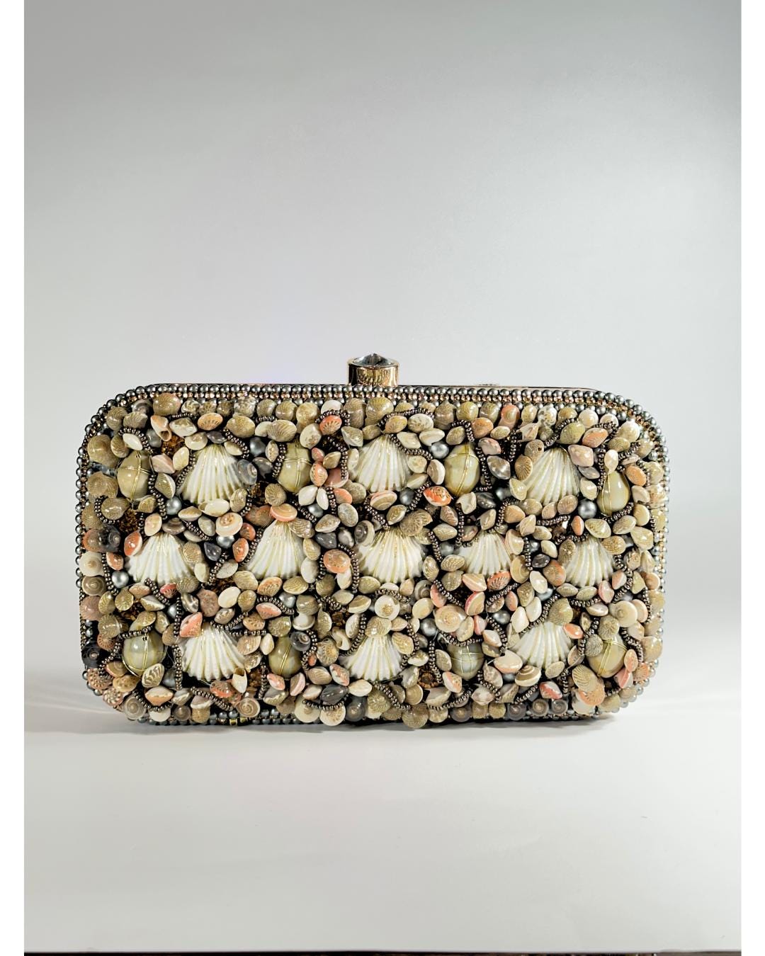 Handcrafted Seashell Beaded Box Clutch – Unique Coastal-Themed Evening Purse for Beach Weddings, Parties & Special Occasions