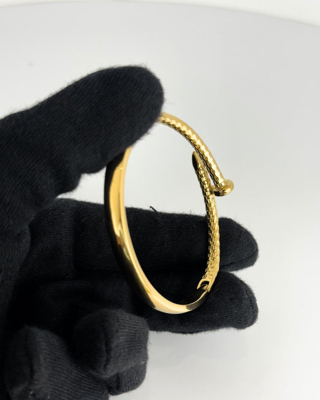 Handmade 18K Gold Plated Nail Bangle Modern Twisted Cuff Bracelet (BLACKLUXE CRAFTS)