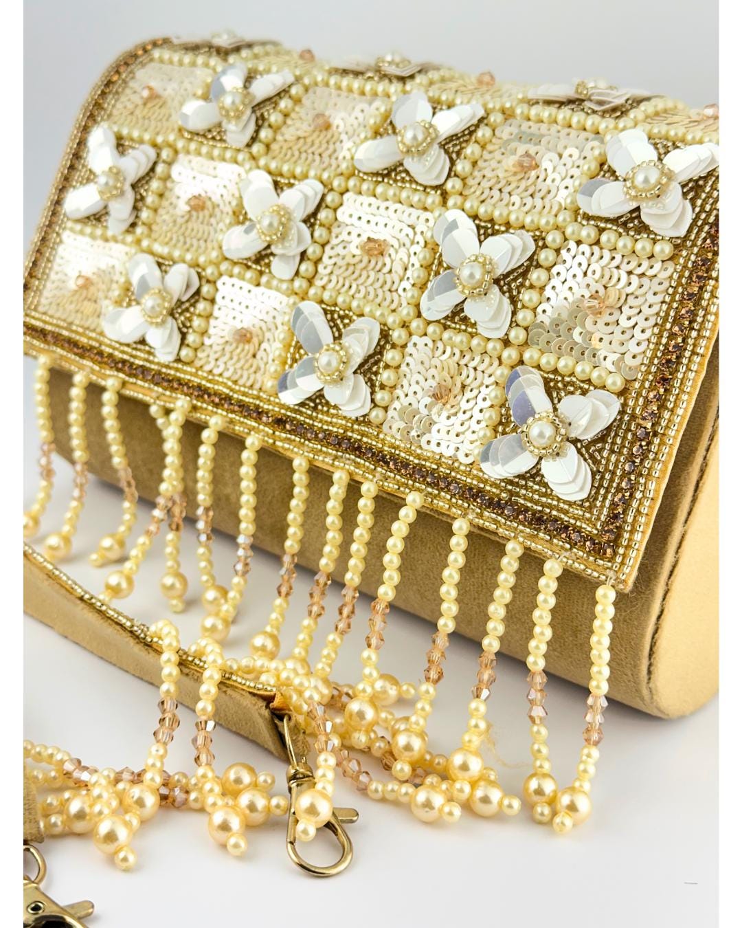 Luxury Handcrafted Beaded Clutch Purse with Pearl & Sequin Floral Embellishments – Elegant Evening Bag for Weddings & Parties (BLACKLUXE CRAFTS)