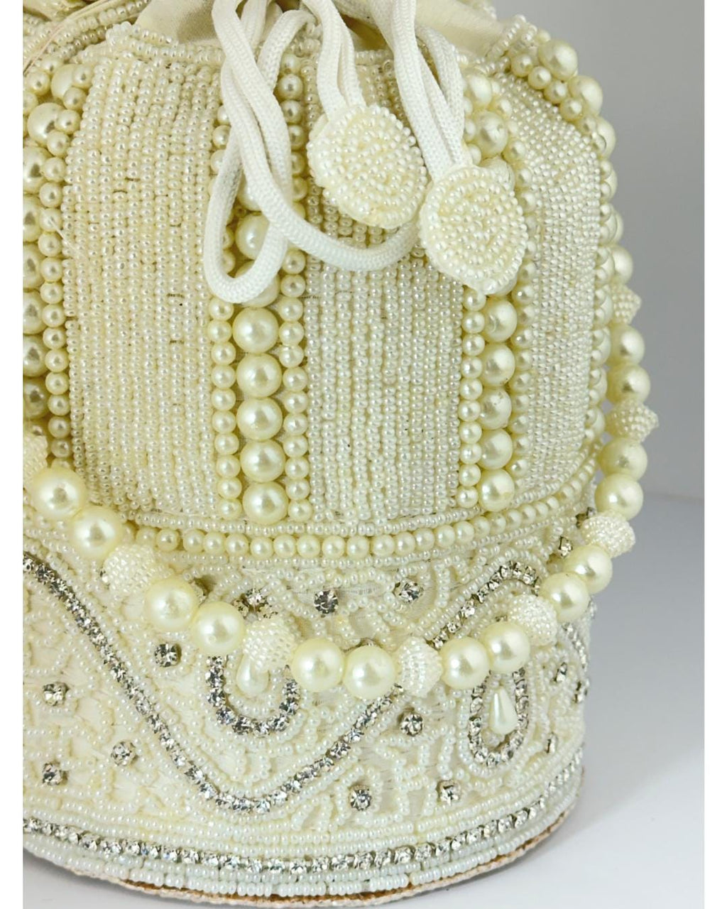 Luxury Handcrafted White Pearl Beaded Potli Bag – Elegant Bridal Wedding & Party Drawstring Clutch Purse with Intricate Embellishments (BLACKLUXE CRAFTS)