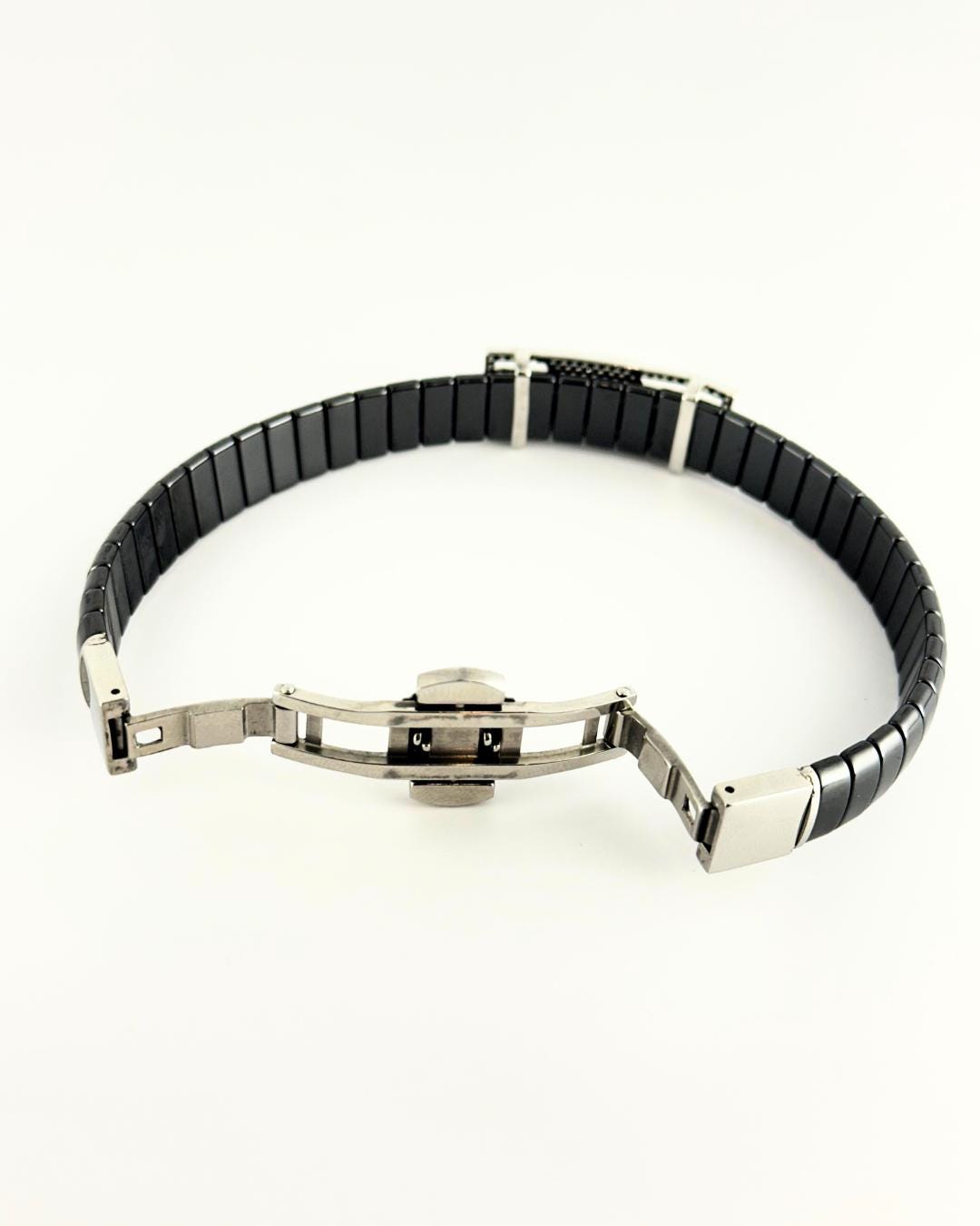 Luxury Black Stainless Steel Bracelet with Diamond-Cut Crystal Plate – Modern Unisex Adjustable Fashion Bangle (BLACKLUXE CRAFTS)