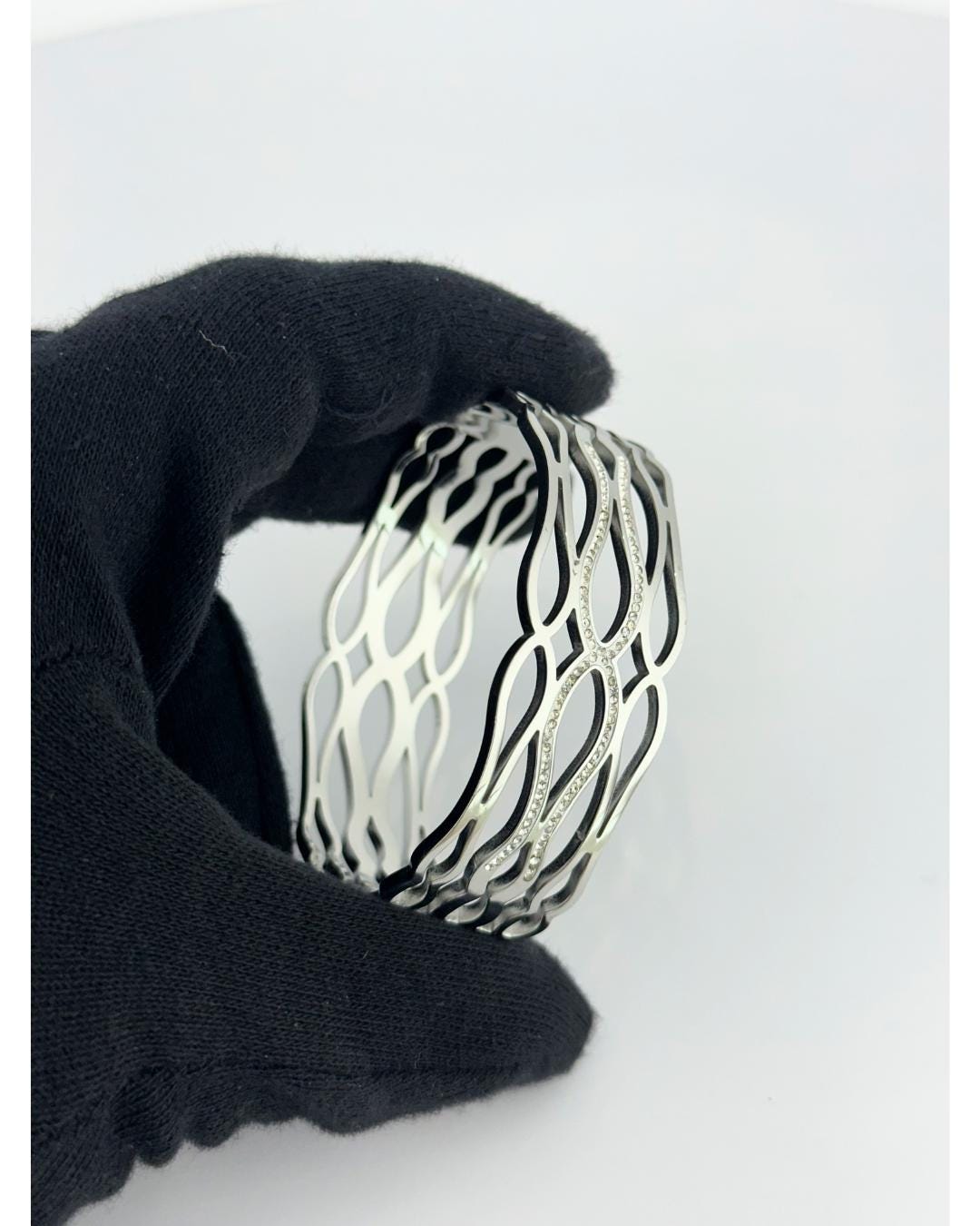 Elegant Silver Openwork Bangle Bracelet – Contemporary Cut-Out Design with Sparkling Accents | Modern Women’s Fashion Jewelry (BLACKLUXE CRAFTS)