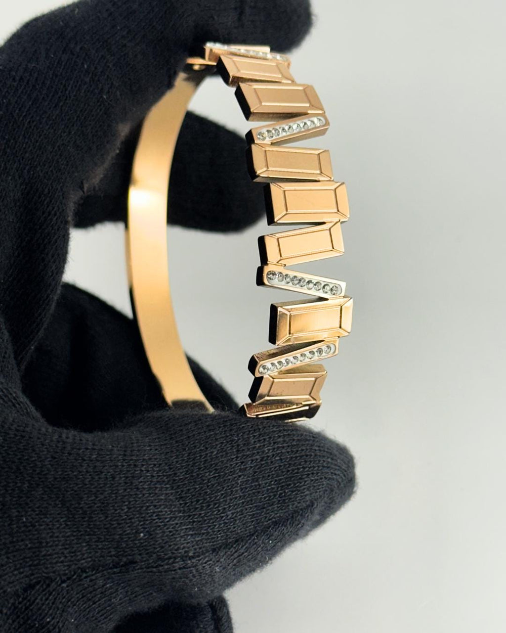 Elegant Rose Gold Geometric Cuff Bracelet with Crystal Accents – Luxury Adjustable Bangle for Women’s Fashion & Special Occasions (BLACKLUXE CRAFTS)