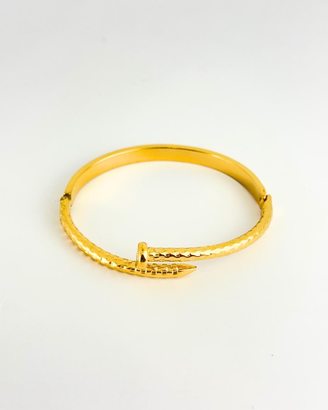 Handmade 18K Gold Plated Nail Bangle Modern Twisted Cuff Bracelet (BLACKLUXE CRAFTS)