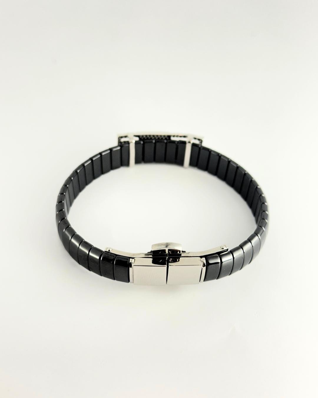 Luxury Black Stainless Steel Bracelet with Diamond-Cut Crystal Plate – Modern Unisex Adjustable Fashion Bangle (BLACKLUXE CRAFTS)