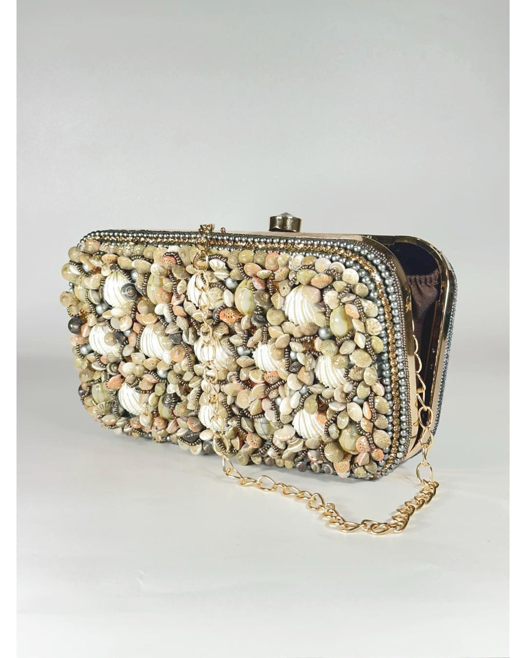 Handcrafted Seashell Beaded Box Clutch – Unique Coastal-Themed Evening Purse for Beach Weddings, Parties & Special Occasions