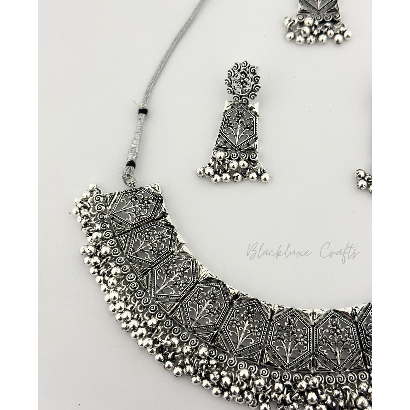 Traditional Oxidized Silver Plated Jewelry Set – Handcrafted Statement Necklace with Matching Earrings & Maang Tikka for Women’s Ethnic & Festive Wear (BLACKLUXE CRAFTS)