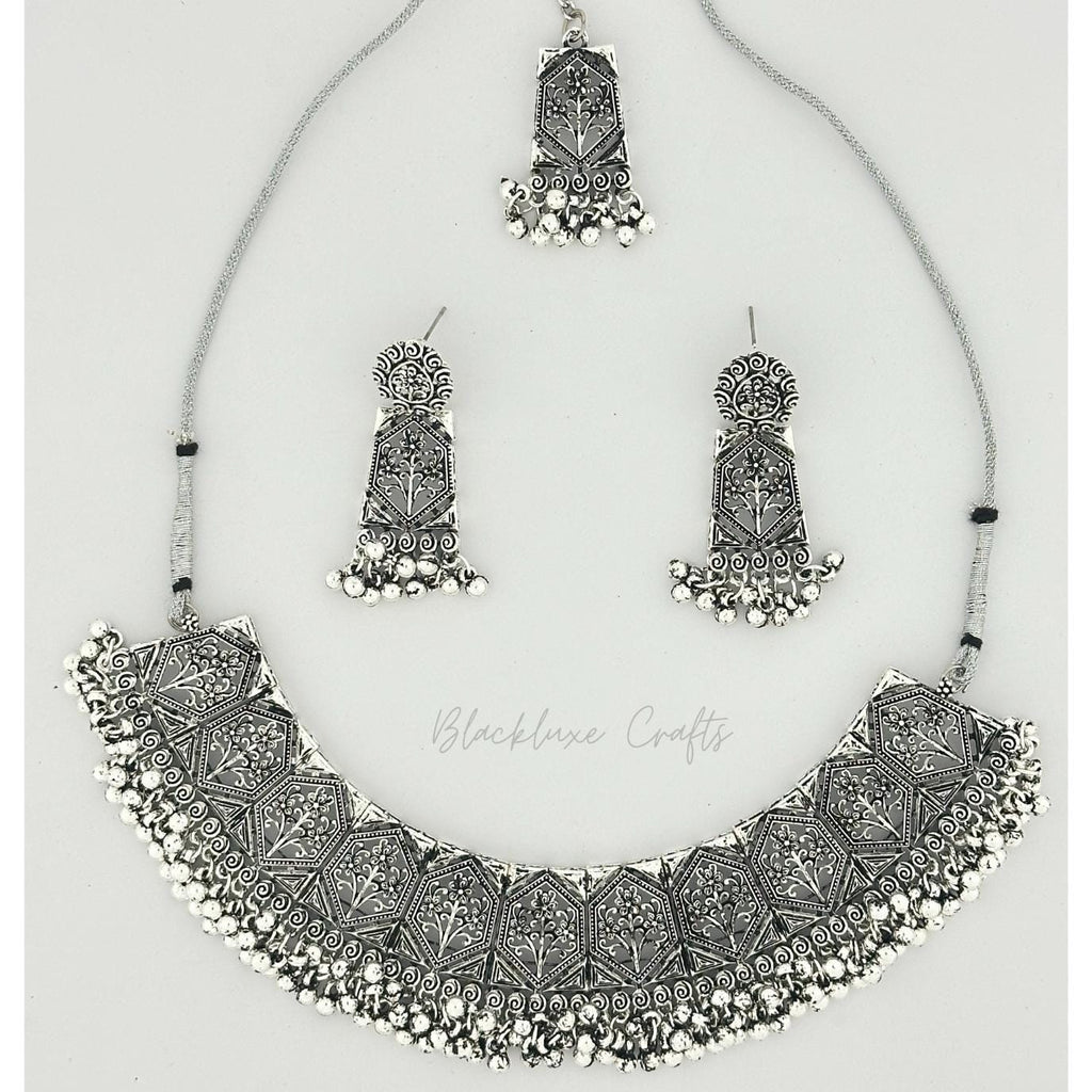 Traditional Oxidized Silver Plated Jewelry Set – Handcrafted Statement Necklace with Matching Earrings & Maang Tikka for Women’s Ethnic & Festive Wear (BLACKLUXE CRAFTS)