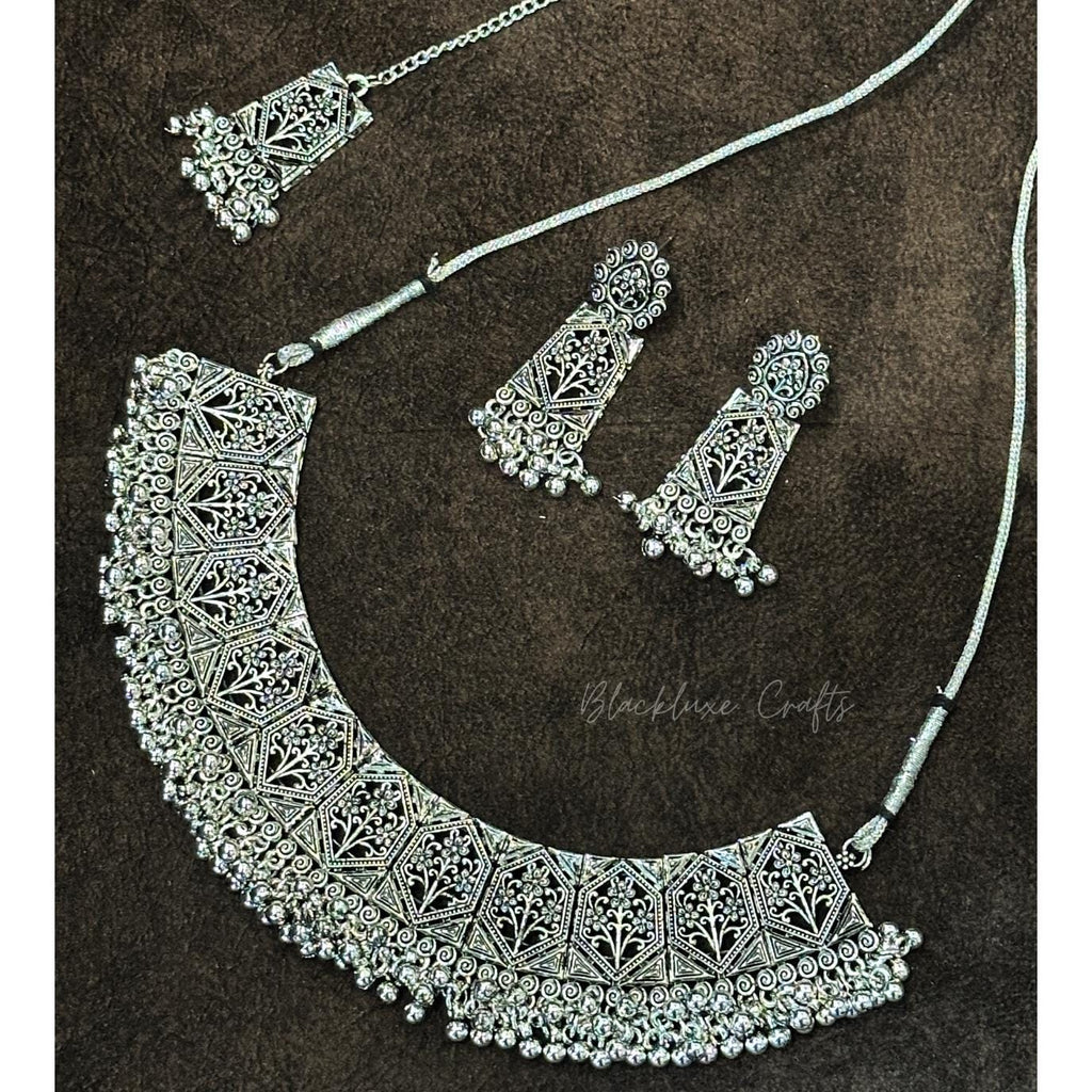 Traditional Oxidized Silver Plated Jewelry Set – Handcrafted Statement Necklace with Matching Earrings & Maang Tikka for Women’s Ethnic & Festive Wear (BLACKLUXE CRAFTS)