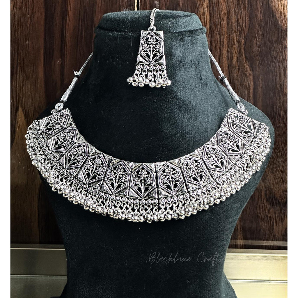 Traditional Oxidized Silver Plated Jewelry Set – Handcrafted Statement Necklace with Matching Earrings & Maang Tikka for Women’s Ethnic & Festive Wear (BLACKLUXE CRAFTS)