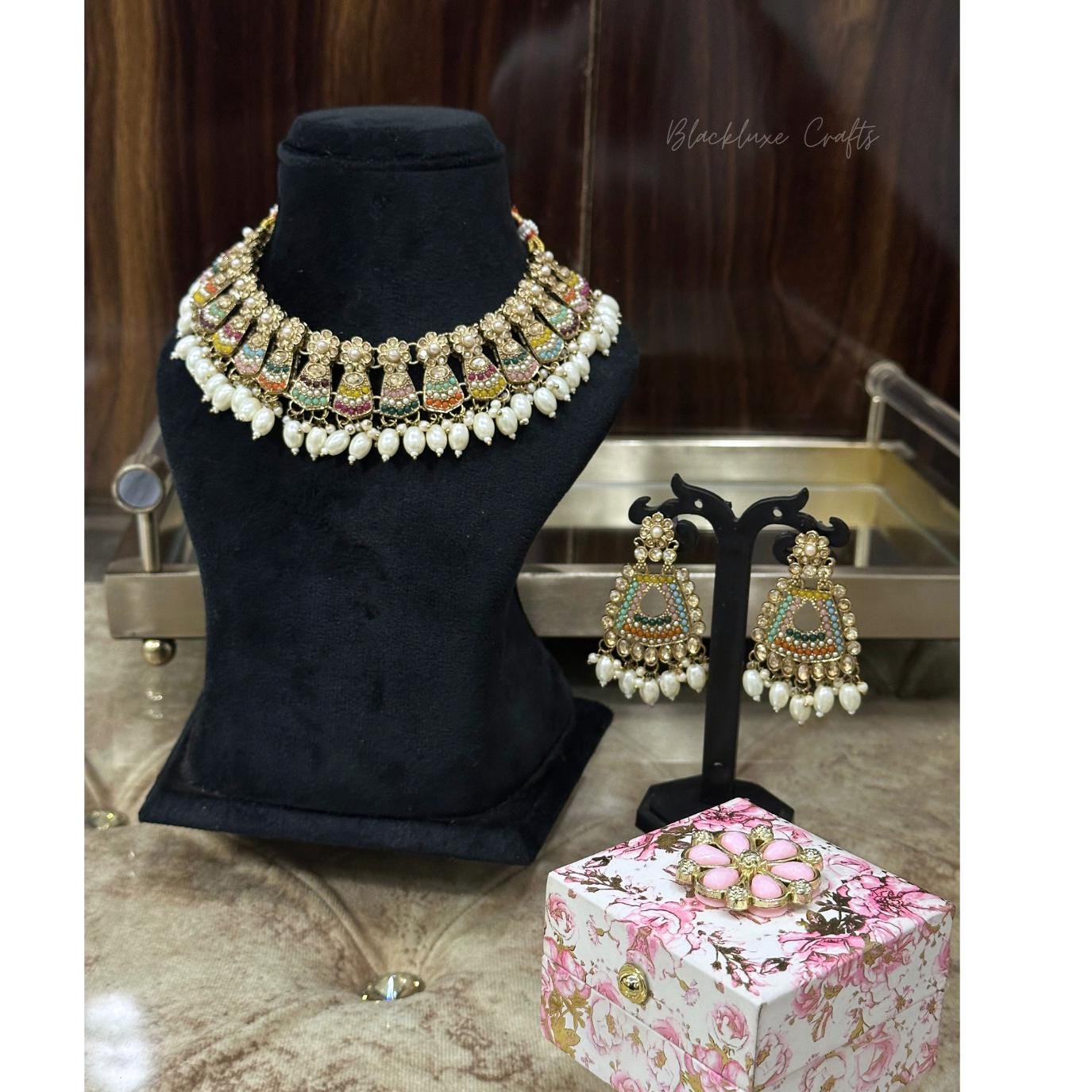 Luxury Kundan Bridal Jewelry Set with Multicolor Stones & Pearls – Handcrafted Indian Choker Necklace with Matching Earrings for Weddings & Special Occasions (BLACKLUXE CRAFTS)