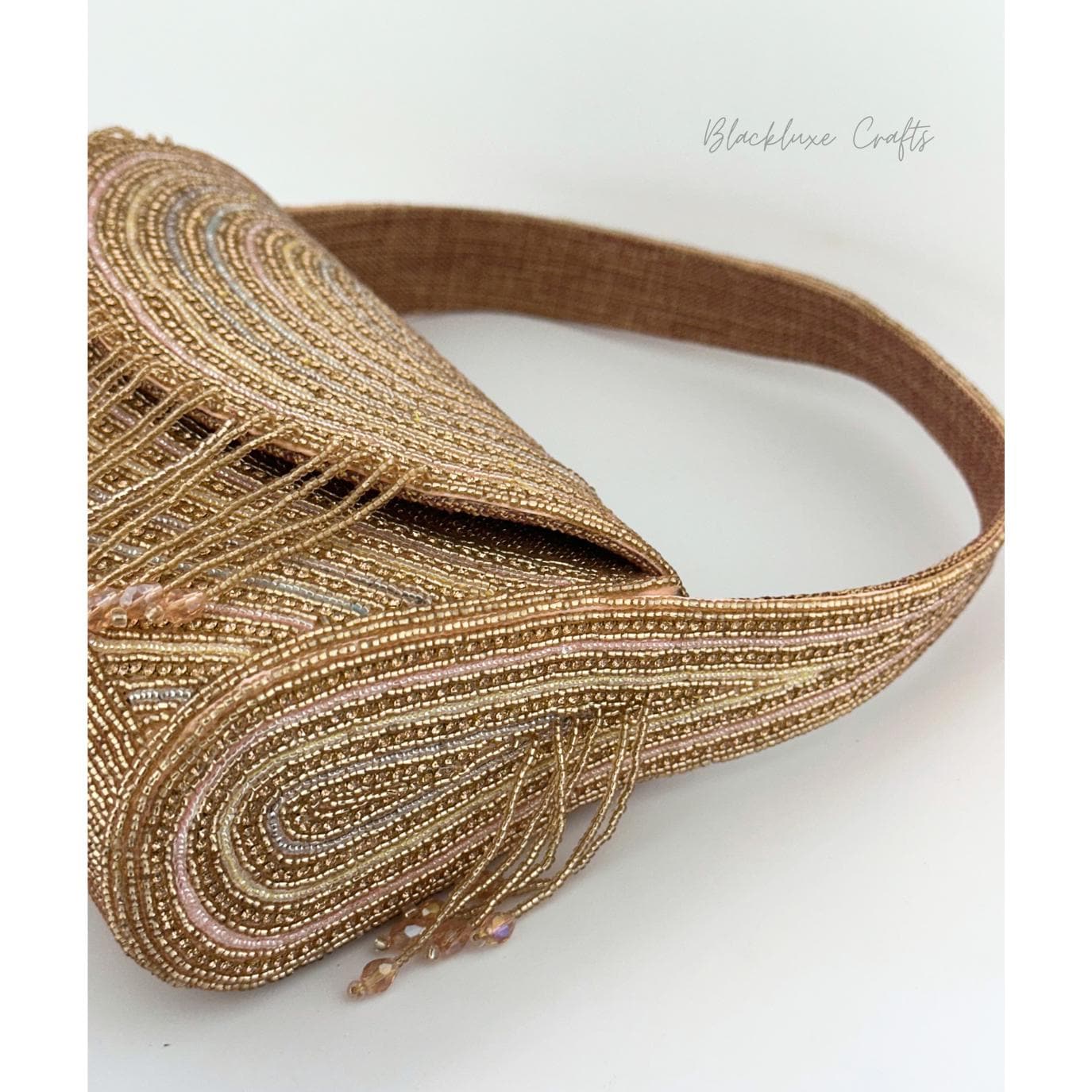 Luxury Hand-Beaded Evening Clutch Bag with Fringe – Golden Sequin Shoulder Purse for Weddings & Parties (BLACKLUXE CRAFTS)